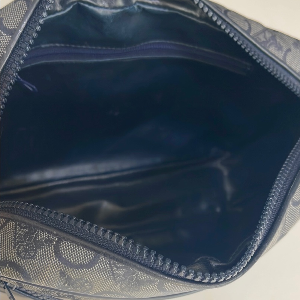 Rare Authentic Celine CC Logo Navy Vintage Shoulder Bag - Picture 14 of 16